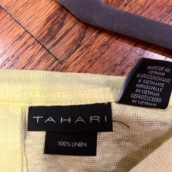 Tahari Woman’s Sleeveless Yellow Linen Top Size S - Picture 2 of 4